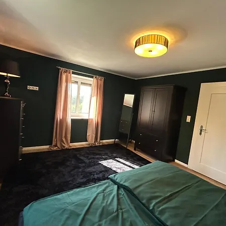 Haus Im Gruenen * Muhr am See